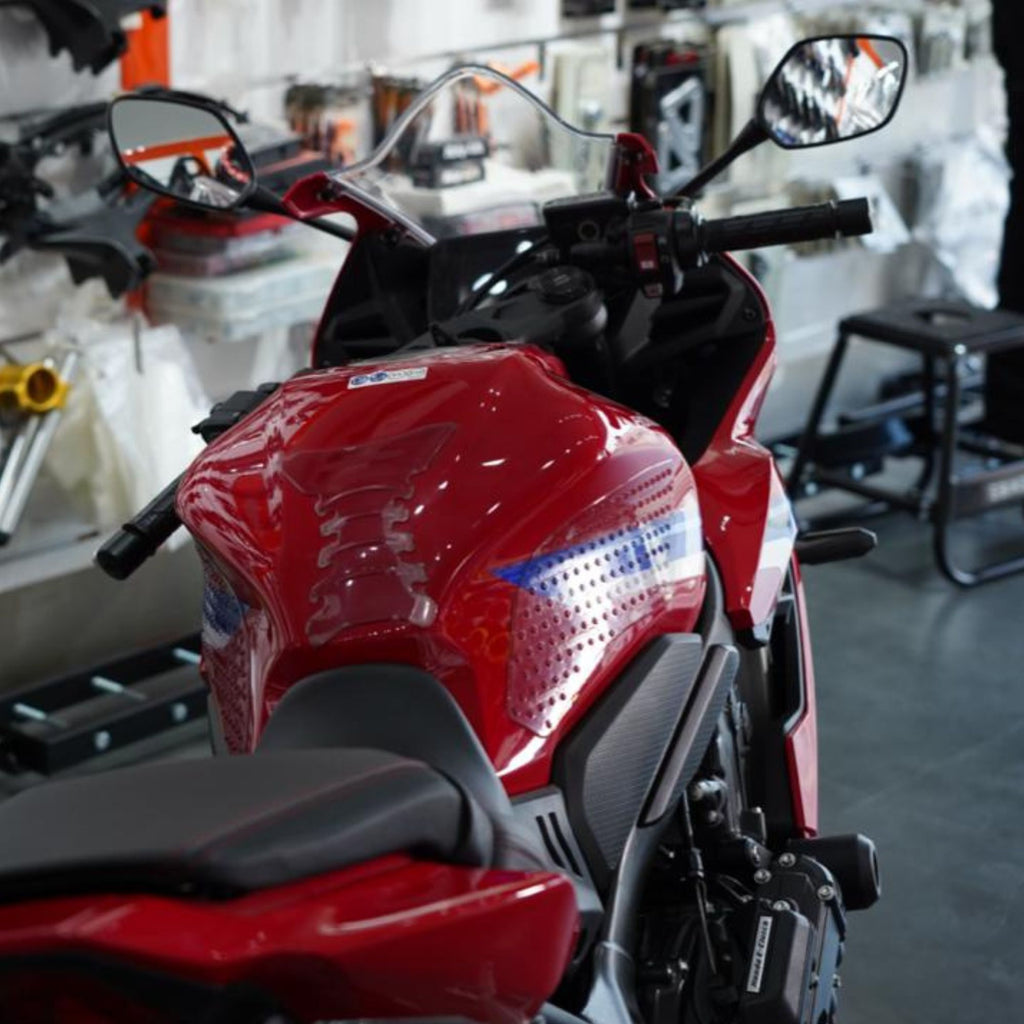 2024 Honda CBR650R GCC Specs Motorcycle In Abudhabi - 0555546678