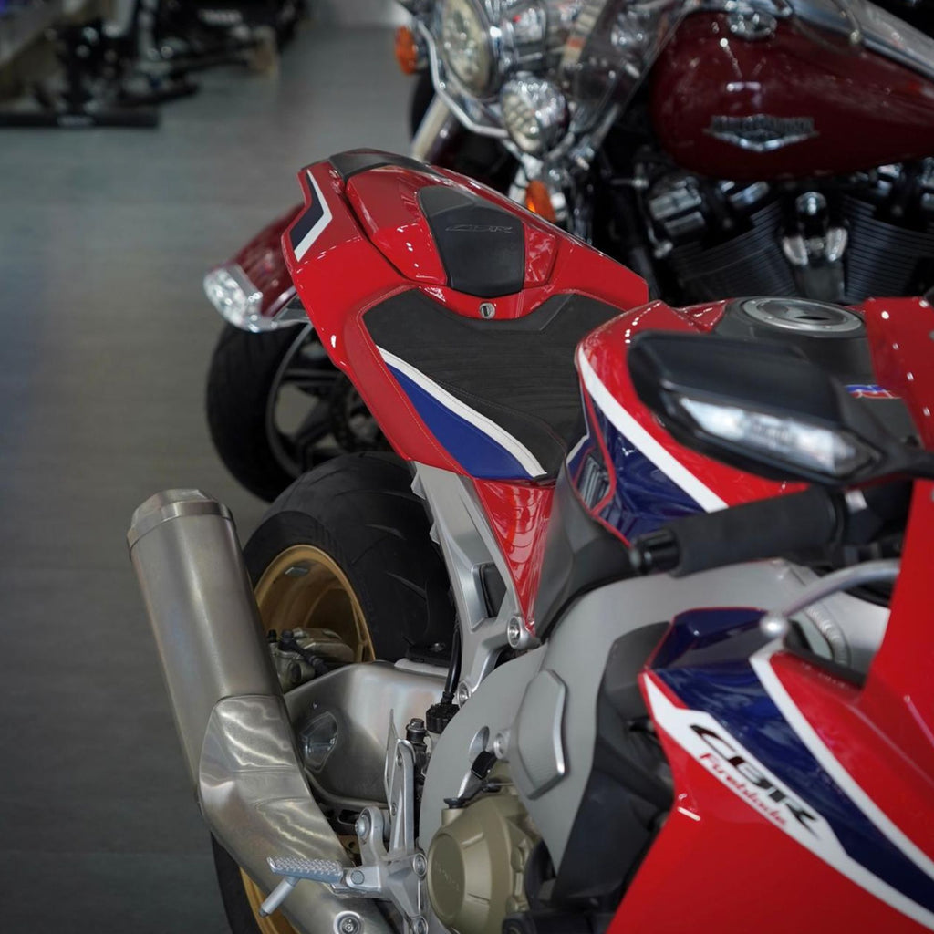 2018 Honda CBR1000RR Fireblade SP HRC Superbike for Sale In Abudhabi - 0555546678