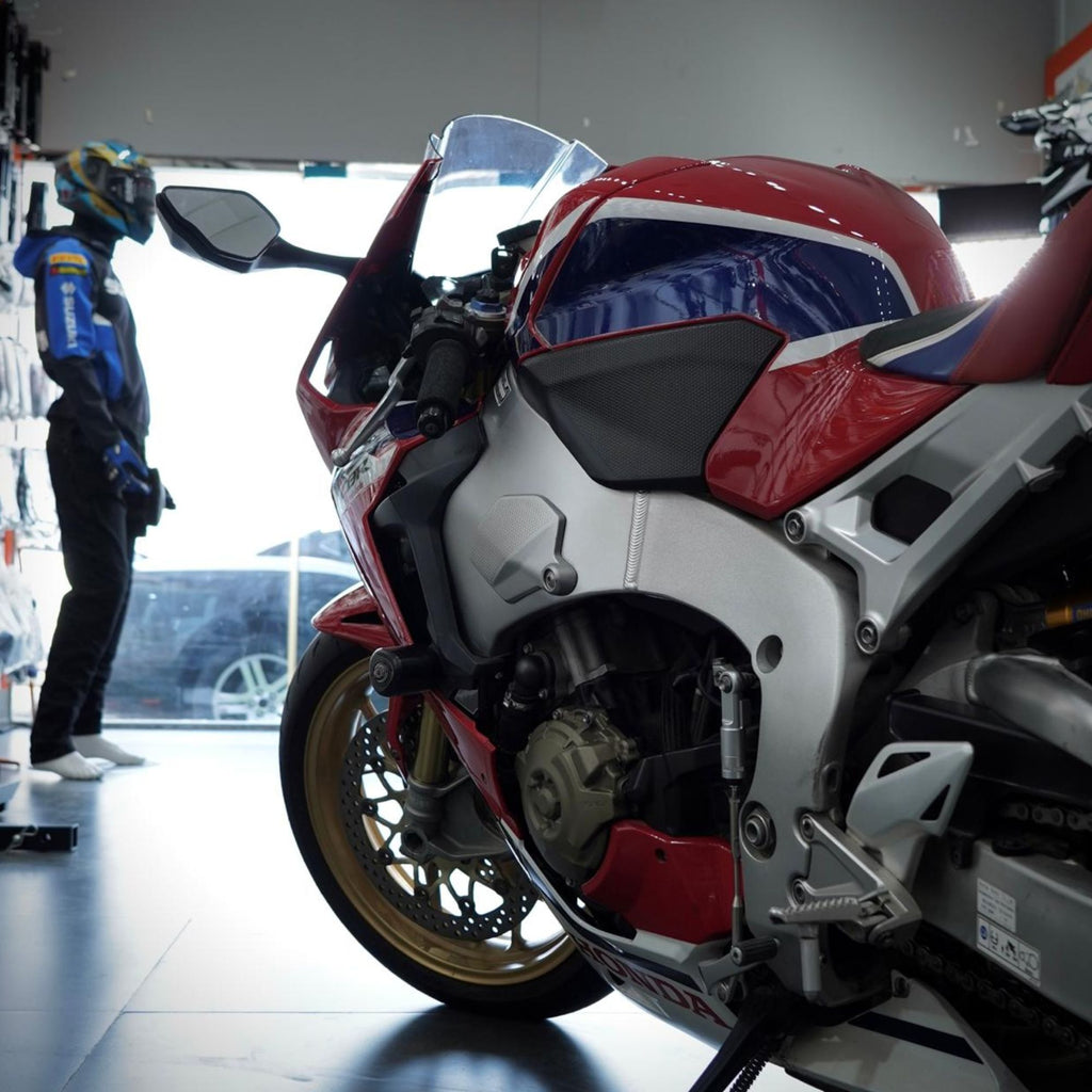2018 Honda CBR1000RR Fireblade SP HRC Superbike for Sale In Abudhabi - 0555546678