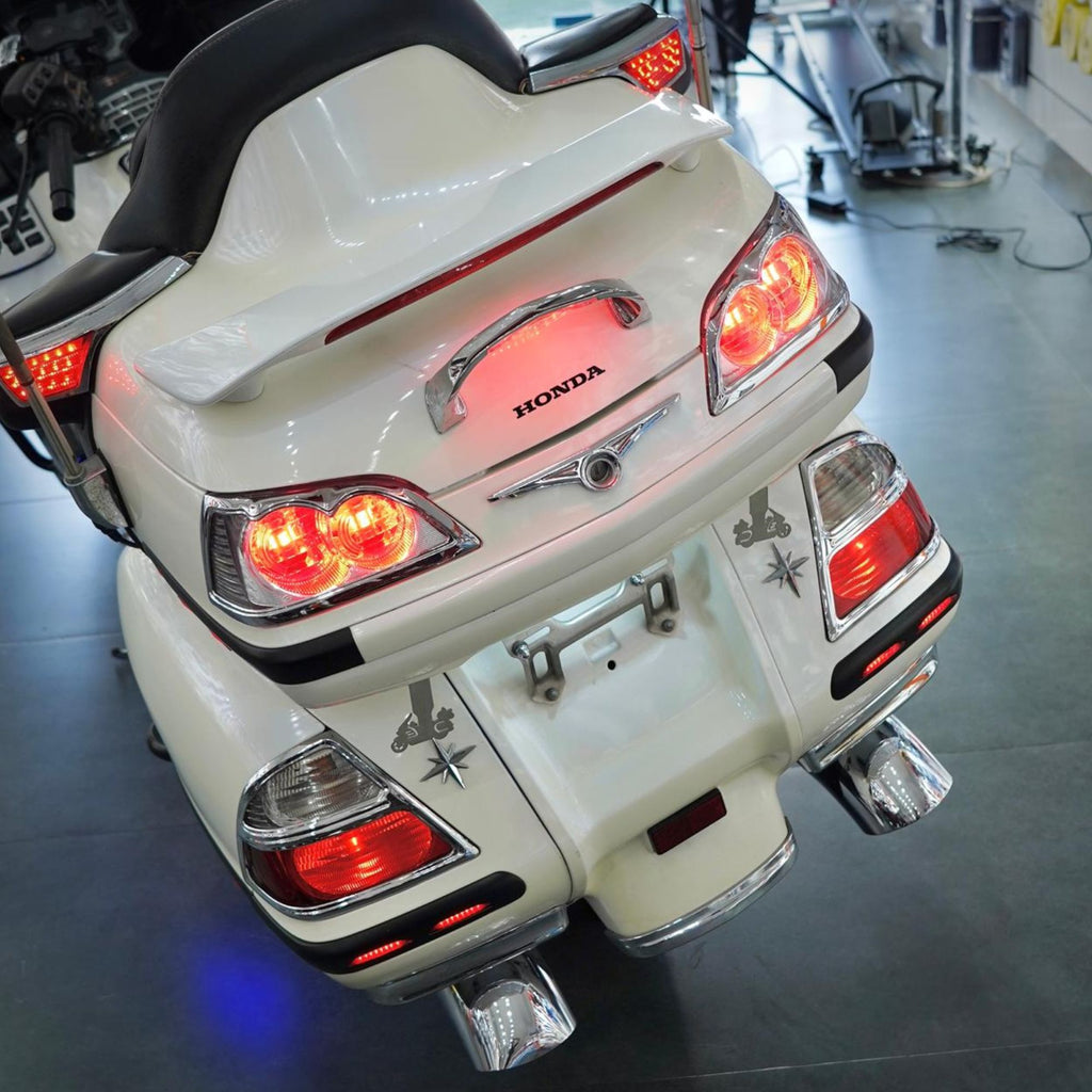 Used 2006 Honda Gold Wing GL1800 Level 3 ABS Touring Motorcycle In Abudhabi - 0555546678