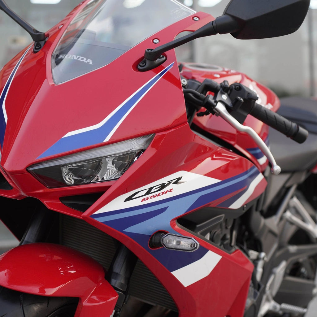 2025 Honda CBR650R Used Sport Bike In Sharjah - 0555598040