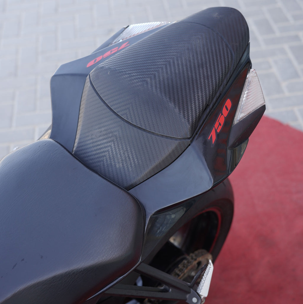 2014  SUZUKI GXSR 750 Motorcycle for Sale - Contact Now: +971555598040