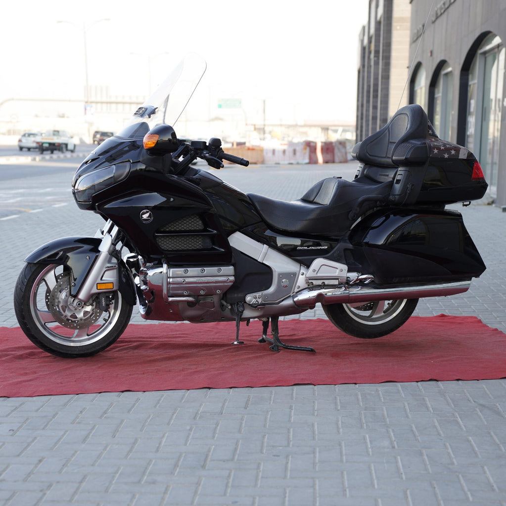 2015 Honda Gold Wing Motorcycle for Sale - Contact Now: +971555598040