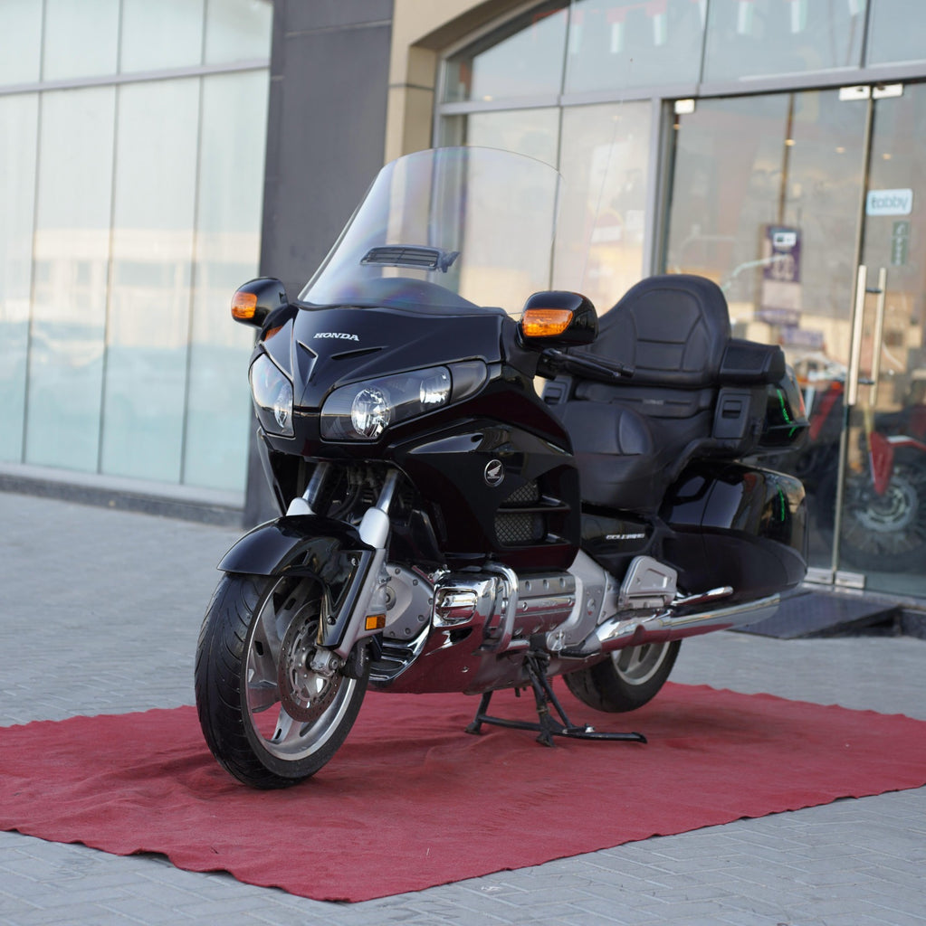 2015 Honda Gold Wing Motorcycle for Sale - Contact Now: +971555598040
