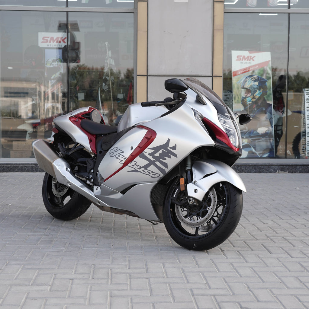 2022 Used Suzuki HAYABUSA 1300CC  Super Sports Bike  For Sale In Sharjah - 0555598040