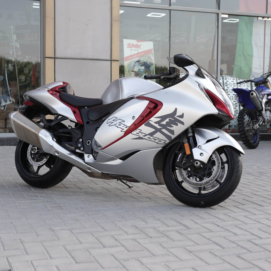 2022 Used Suzuki HAYABUSA 1300CC  Super Sports Bike  For Sale In Sharjah - 0555598040